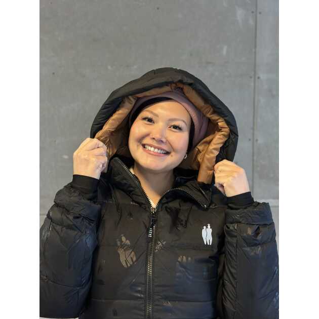BLACK SIGN　Inuit Jacket AKAKA Jacket - Inuit Quality Clothes of Greenland